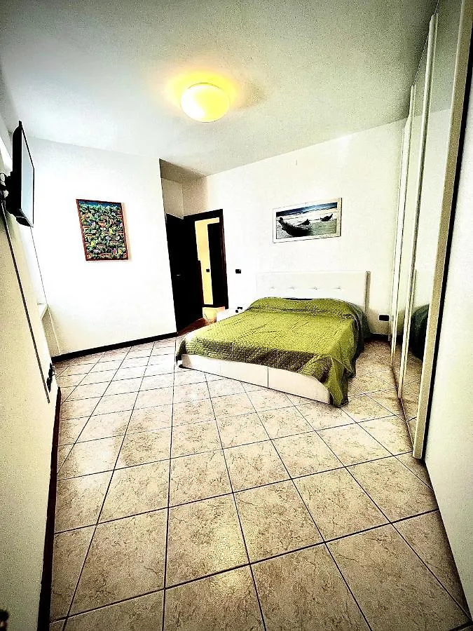 Welcome Traveller Charming Eva Apartment Γκάρντα 0*,  Ιταλία
