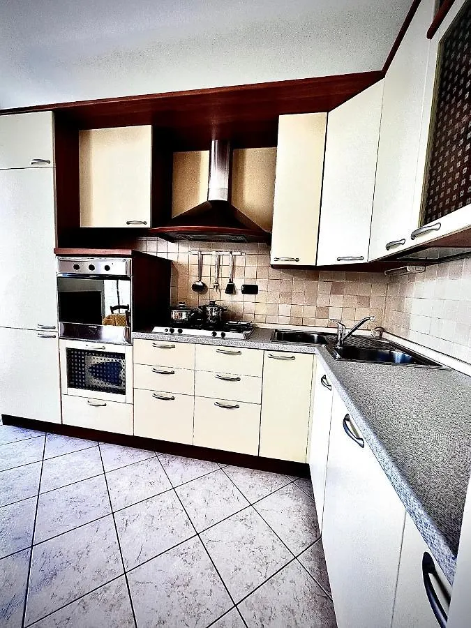 Welcome Traveller Charming Eva Apartment Γκάρντα